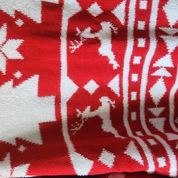 Poof! Size Large Holiday Cardigan - Picture 5 of 6